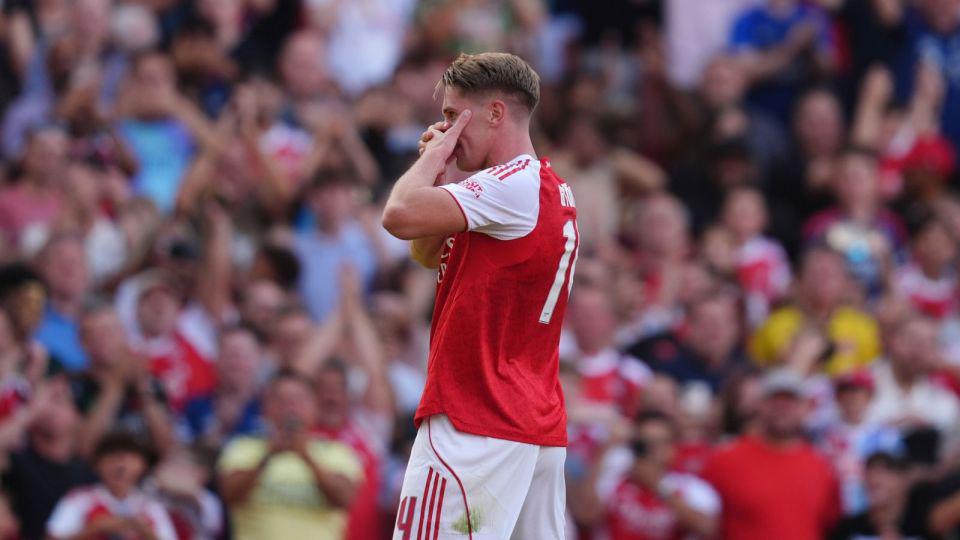 以不同的方, 遗憾的是, 并且将球送