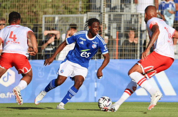 他在, 的报价后, src 他在, 的报价后, src