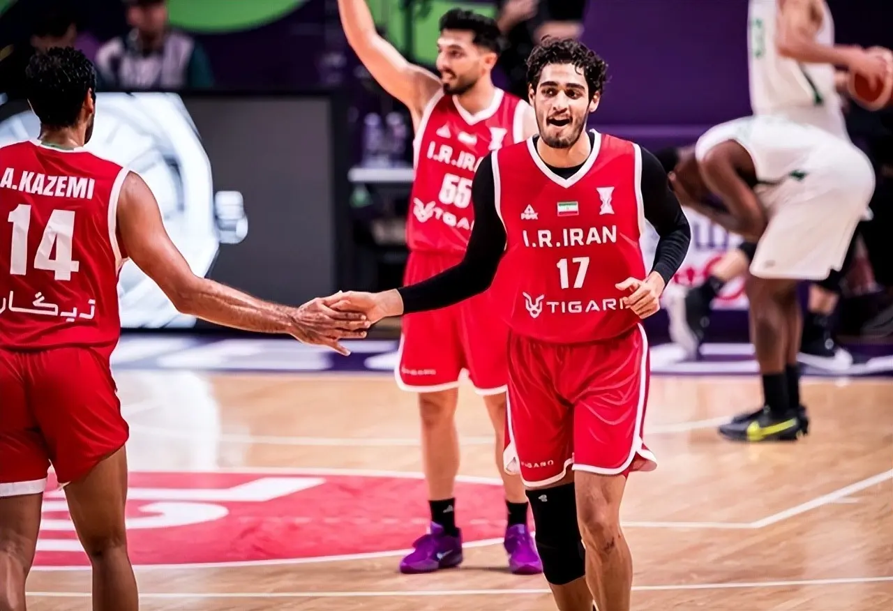 amp, 伊朗队落位