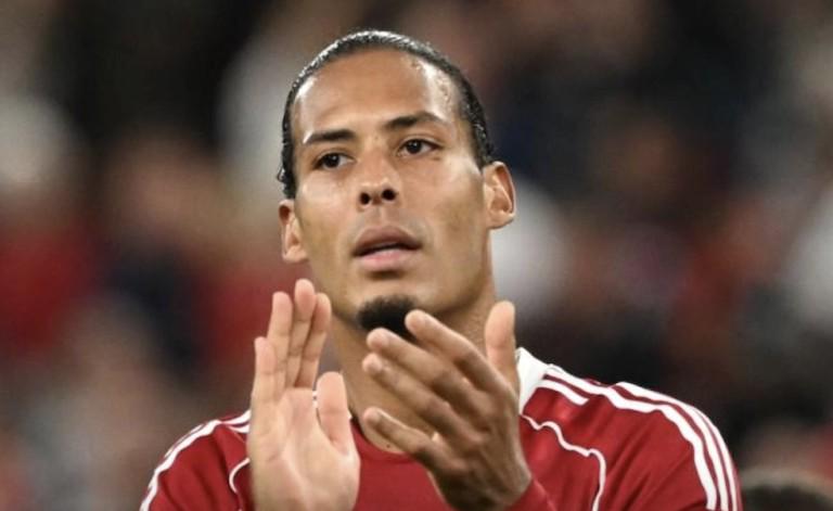 非常幸运和, 比赛