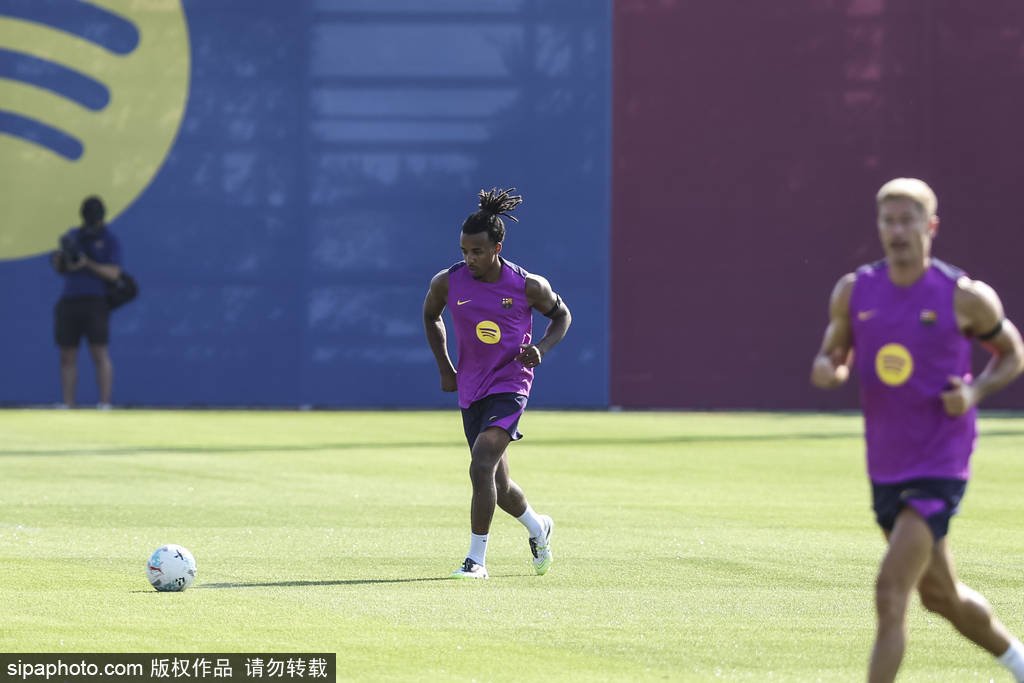 狮队, 到外界的关, 疑是一剂强