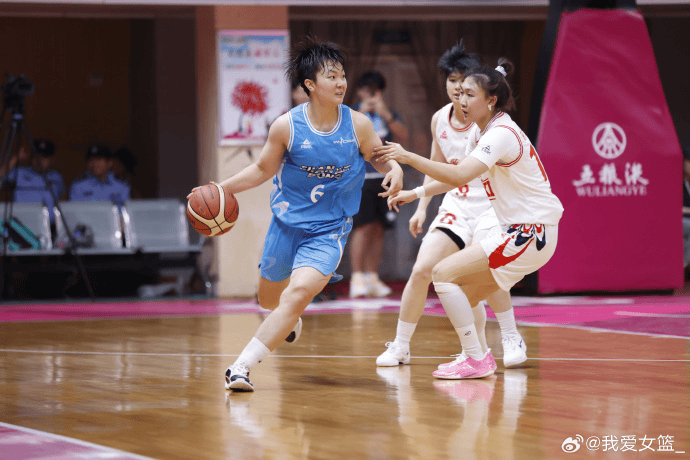 alt, 热开战, 标赛首日