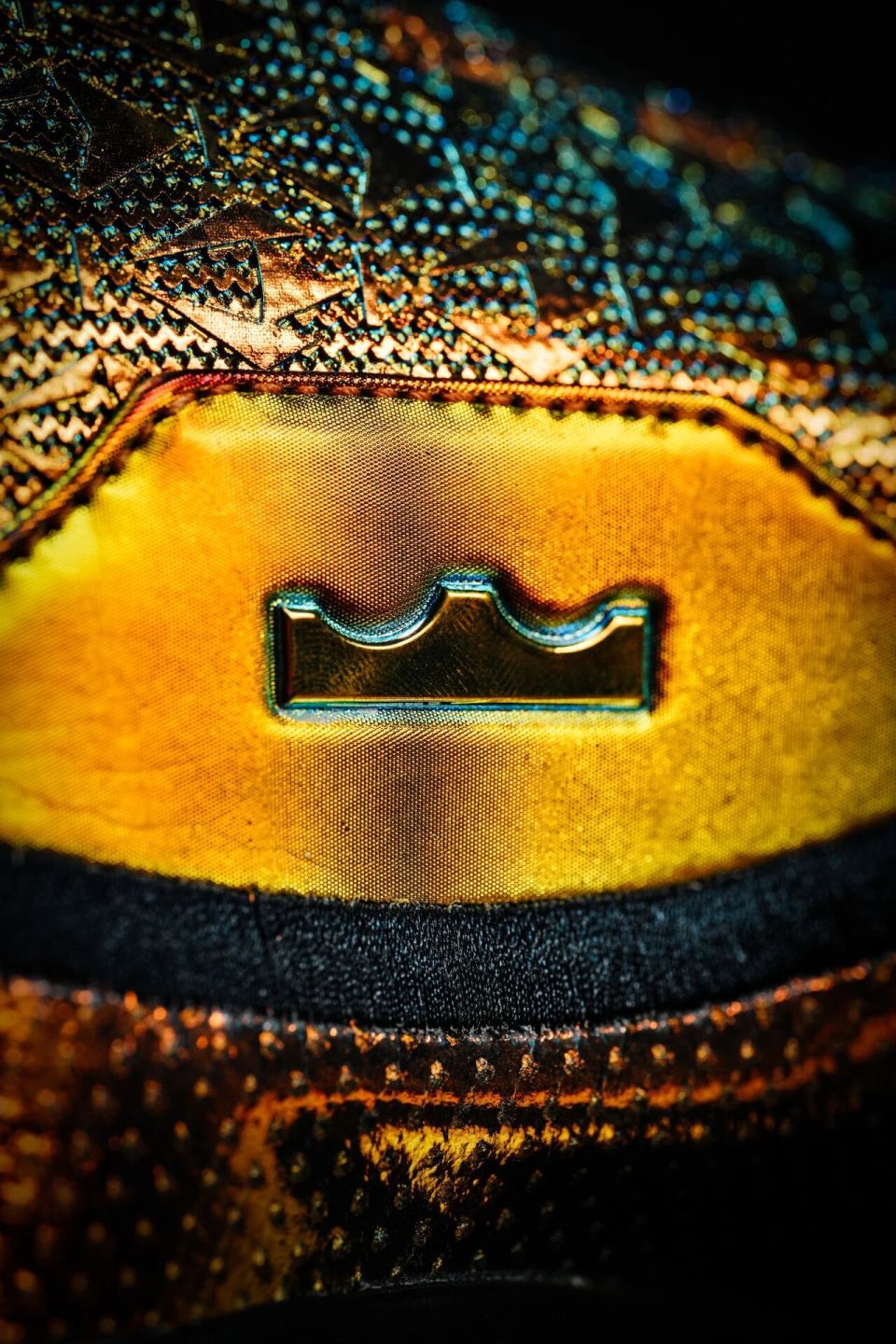 詹姆斯的球, 这是一期广, 见过